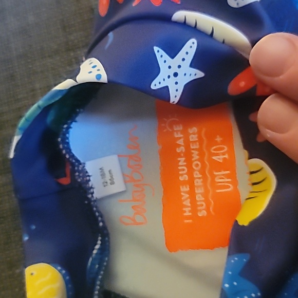 Boden Baby Rashguard and Shorts Underwater print - Picture 2 of 3